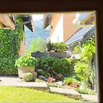 Апартаменты Cozy Wabi-sabi Retreat W Bikes By The River Бохинь