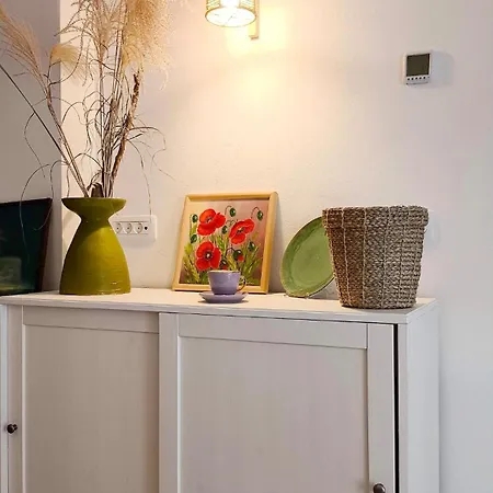 Апартаменты Cozy Wabi-sabi Retreat W Bikes By The River *