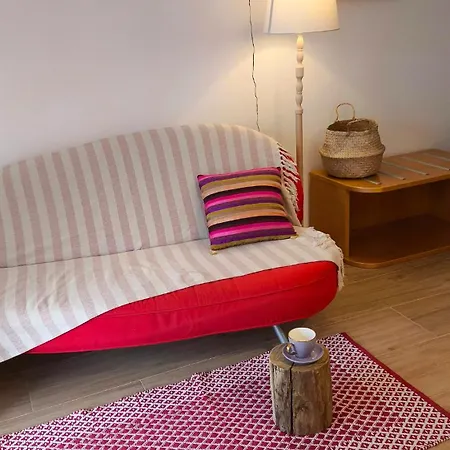 Apartamento Cozy Wabi-sabi Retreat W Bikes By The River