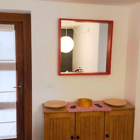 Cozy Wabi-sabi Retreat W Bikes By The River Апартаменты