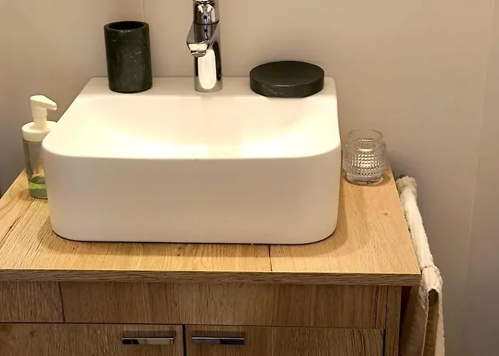 Cozy Wabi-sabi Retreat W Bikes By The River Bohinj